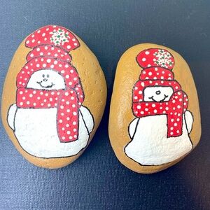 Hand Painted River Rocks Snowmen Set Of 2 Sealed With Acrylic Spray